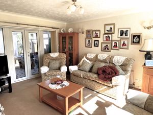 Photo 17- click for photo gallery